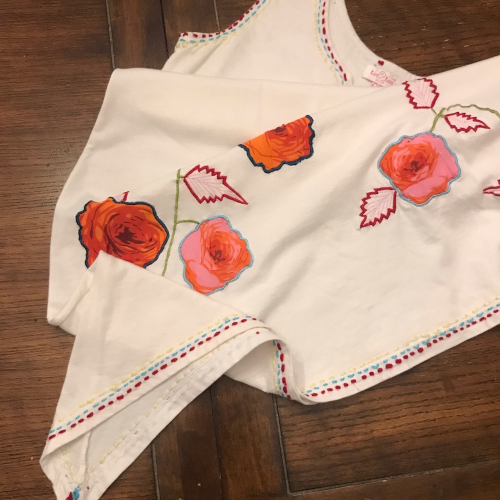🌹 Rose Tunic 🌹 - Picture 2 of 3